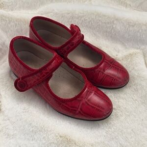 Gorgeous Red Kids Mary Jane Shoes size 30